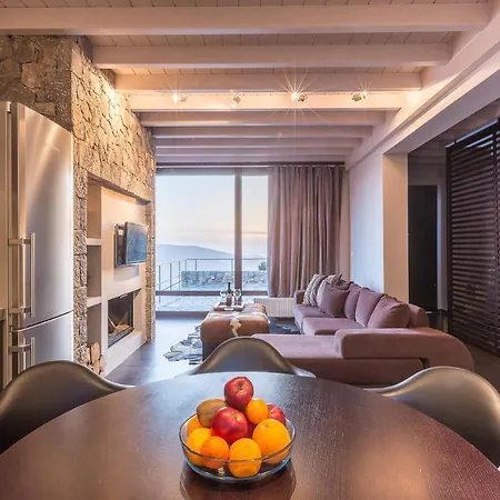 Chalet Iii , Breathtaking Infinity View. Villa