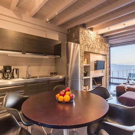 Villa Chalet Iii , Breathtaking Infinity View.